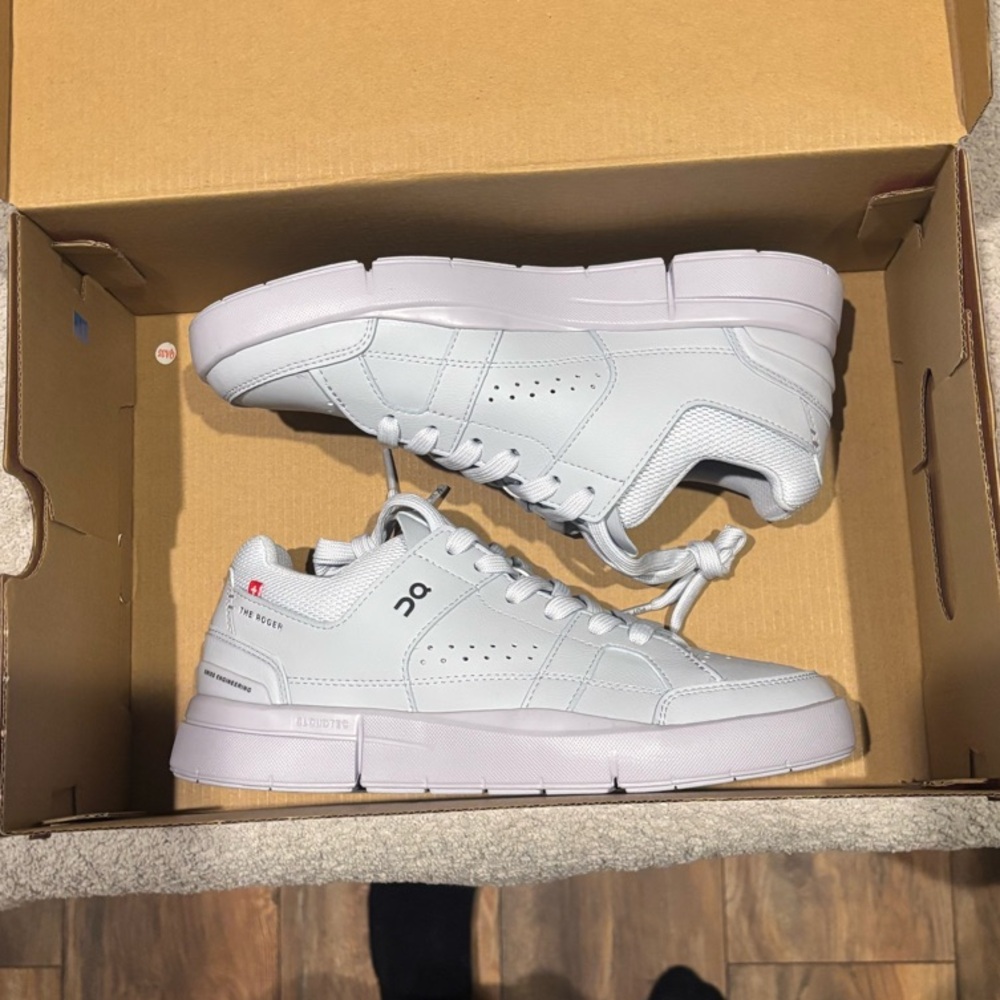 THE ROGER Clubhouse - Women's On Running Sneakers 👟